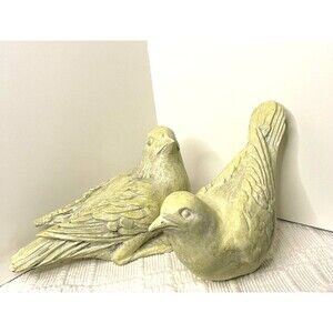 Spring Birds Statues figurine Set of 2 Cottage Animal Feathers Vintage